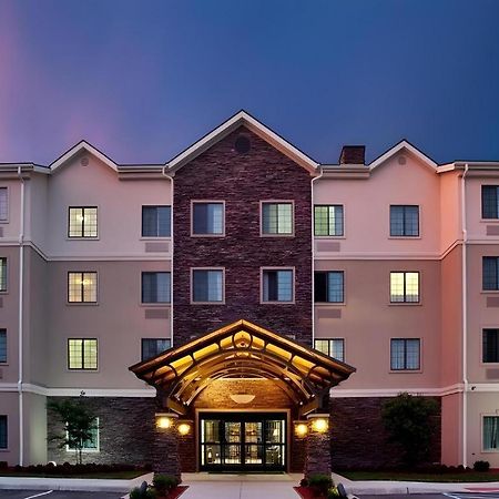 Staybridge Suites Newport News Esterno foto